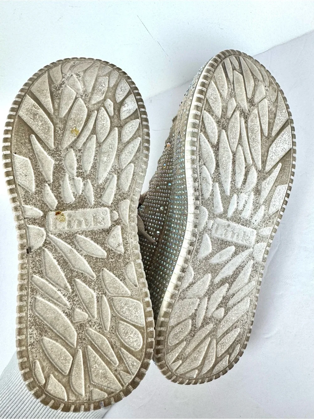 Link Champagne Colored Bedazzled Little Girl Platform Sneakers Size 13